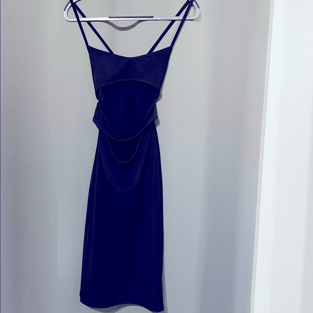 Black front cutout silver side zipper dress